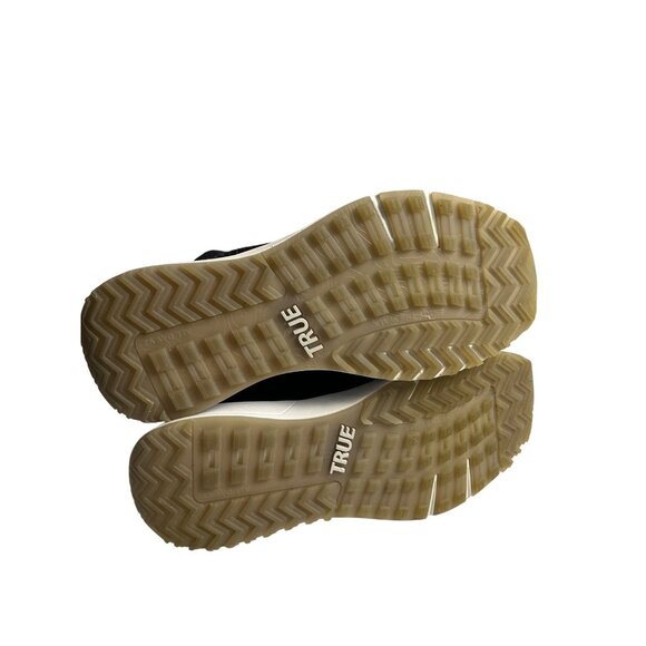 True Linkswear Trueknit 3 Golf Shoes Black/White Spikeless W-9.5, M-8 shoes - Picture 9 of 13